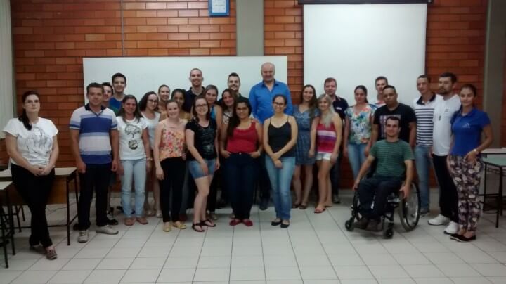 empresarios holanda e alunos (Large)