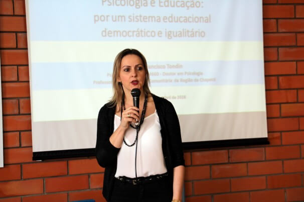 Ana Cláudia Lawless, coordenadora do curso de Psicologia